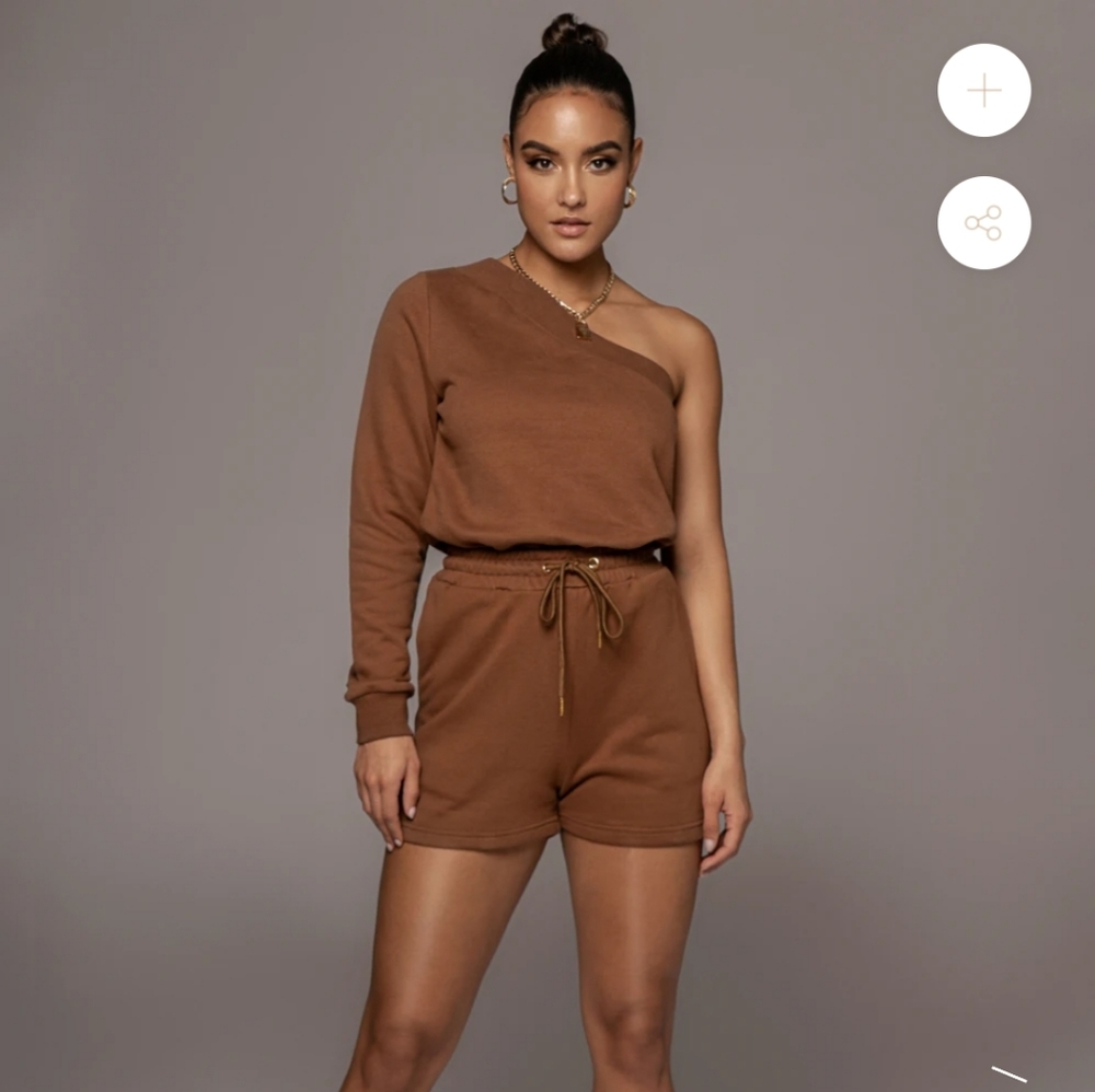 🔖NWT Drew Fleece Unisex Shorts